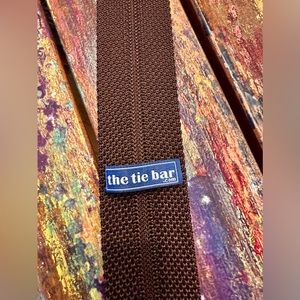 The Tie Bar Brown Square Men’s Tie. 100% Silk. 2” X 58.5”